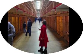 alcatraz tour at night